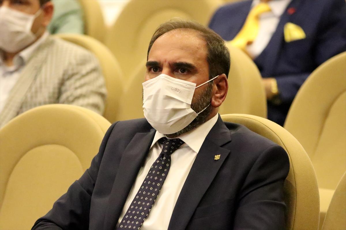 Mecnun Otyakmaz yeniden Sivasspor Başkanı seçildi