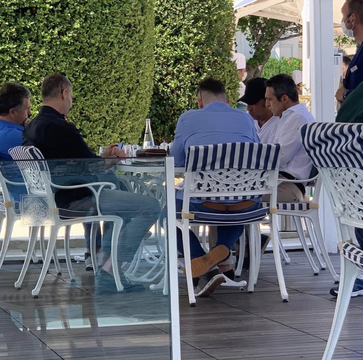 Fenerbahçe, Mame Thiam ile anlaştı