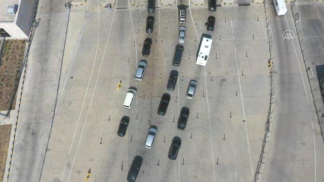 Gurbetçiler, Türkiye'den gözyaşlarıyla ayrıldı