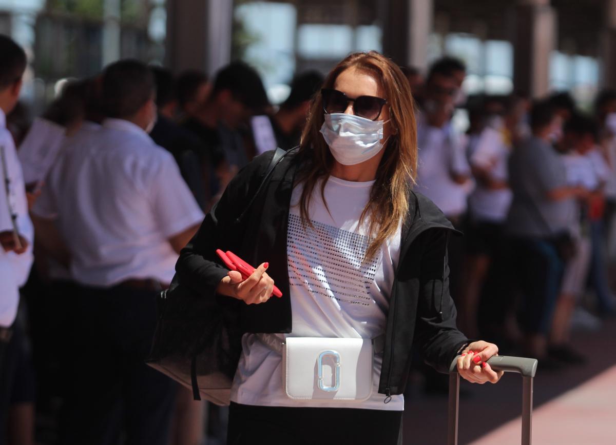 Antalya'ya 15 günde 325 bin turist geldi