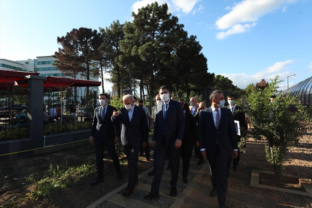 Bakan Kurum, gürültü kirliliğini engelleyen bariyerleri inceledi