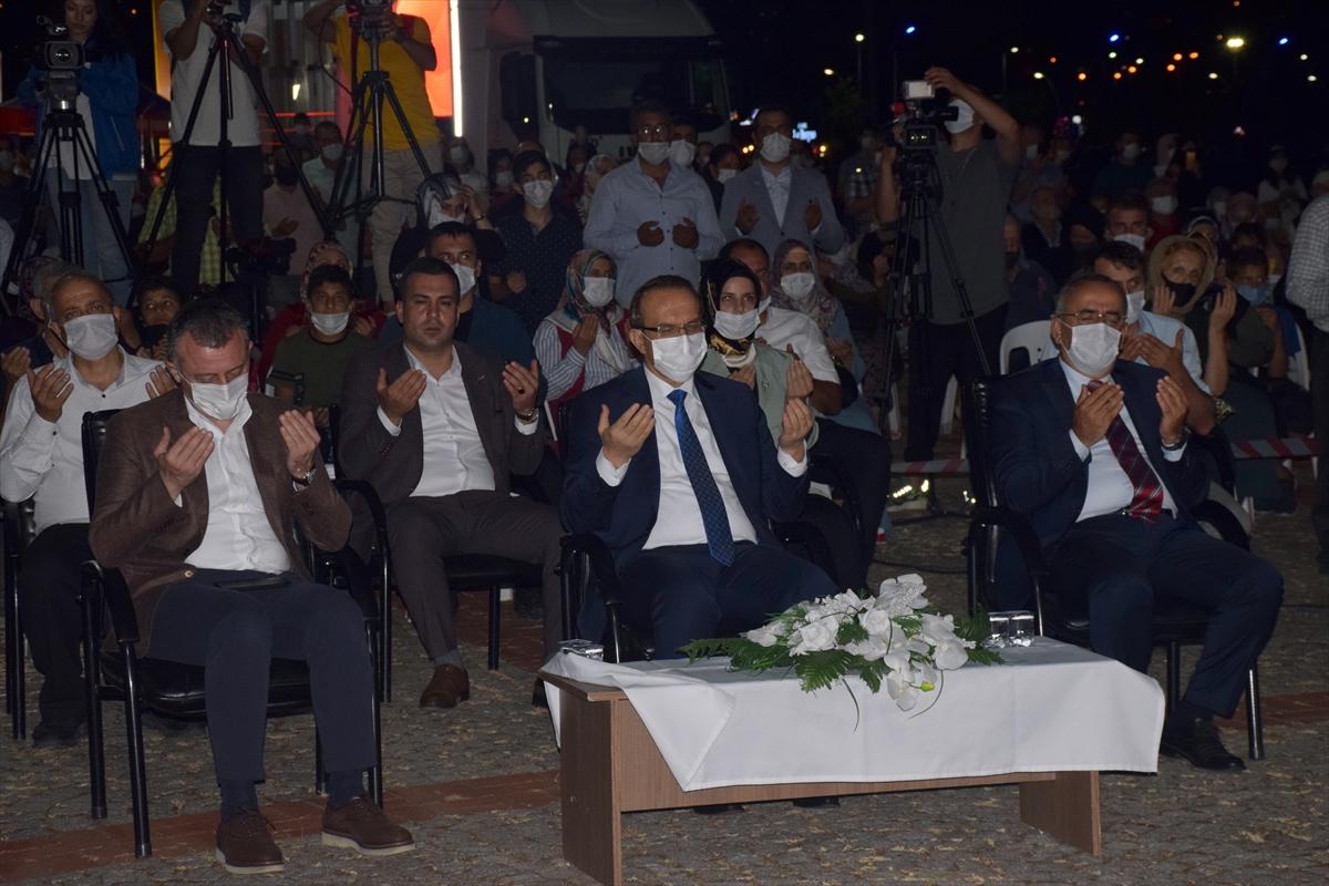 17 Ağustos Marmara depreminde ölenler anıldı