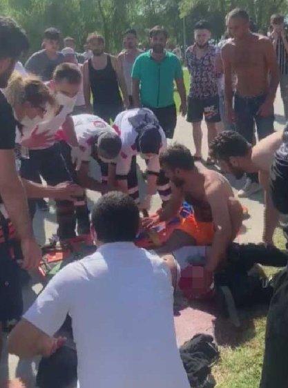 Yeşilköy sahilinde bıçaklı kavga: 3 yaralı