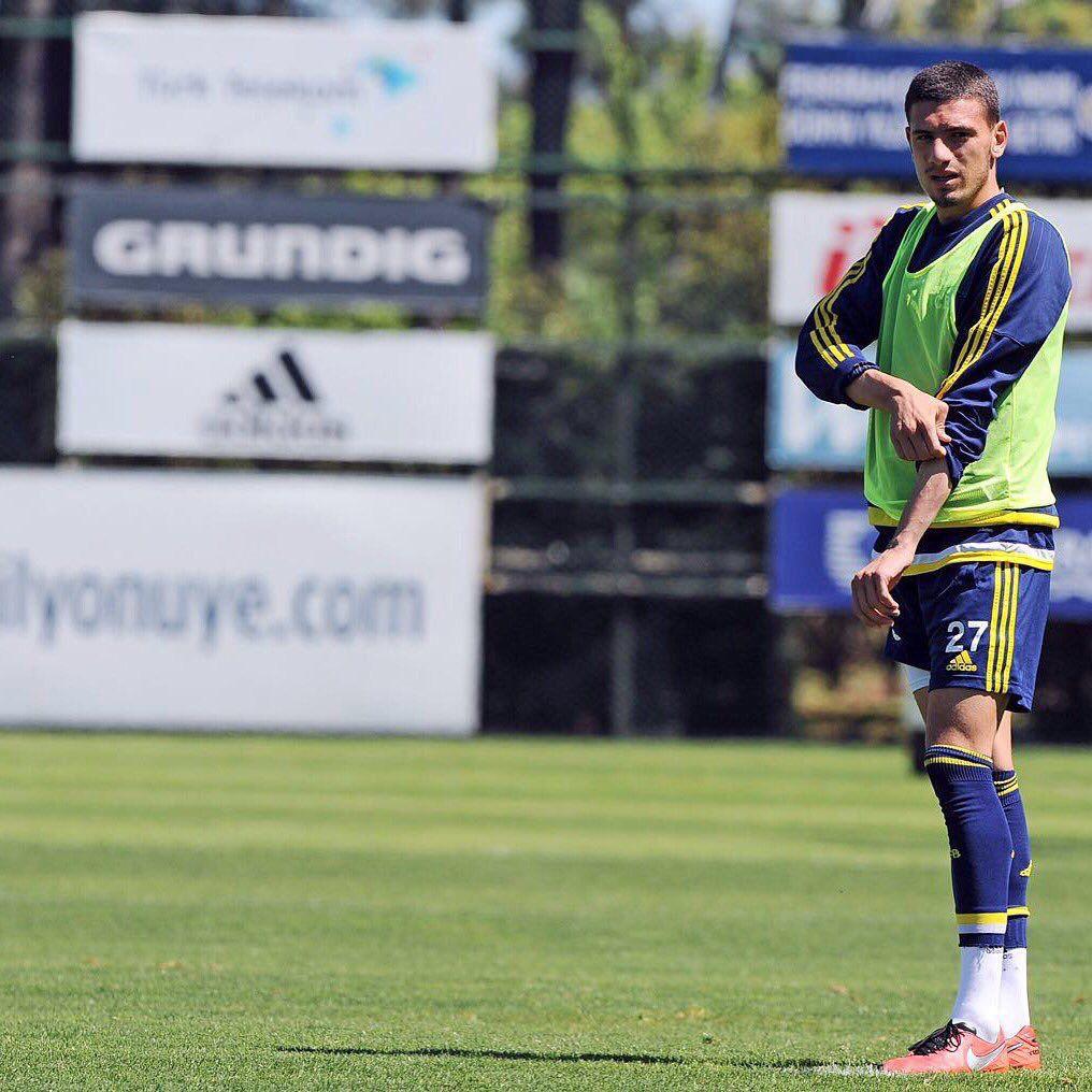 Merih Demiral'ın fit hali dikkat çekti