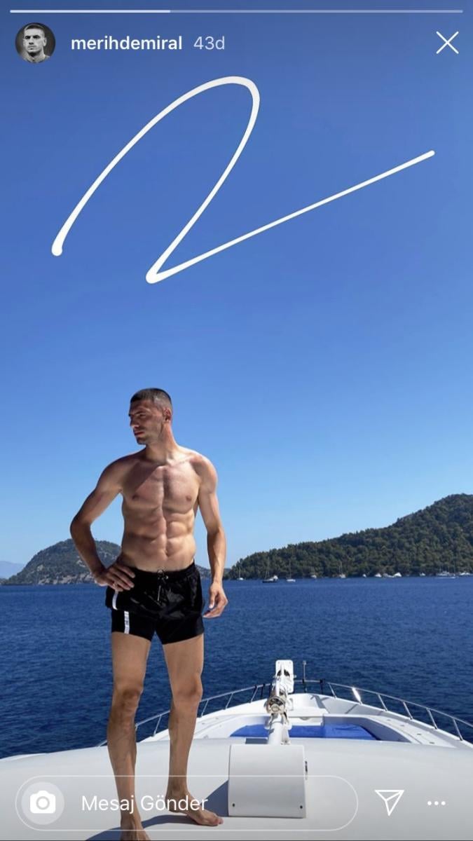 Merih Demiral'ın fit hali dikkat çekti