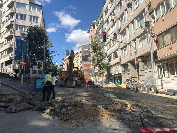 Beşiktaş'ta vatandaşı isyan ettiren altyapı çalışması