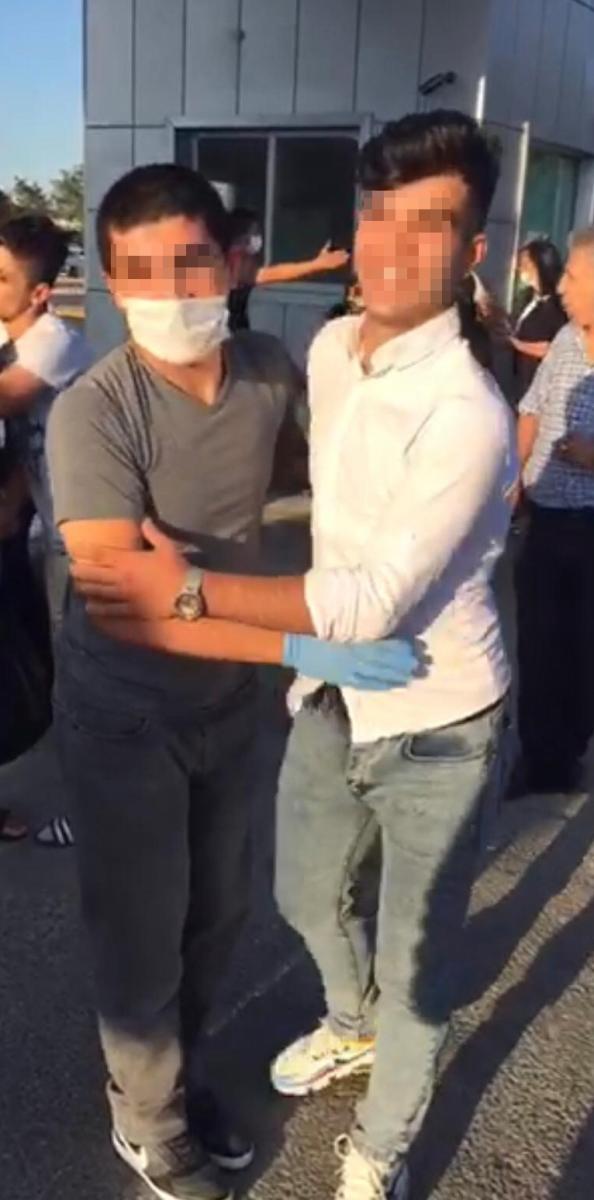 İstanbul'da annesini kurtarmak için babasını öldüren genç tahliye edildi