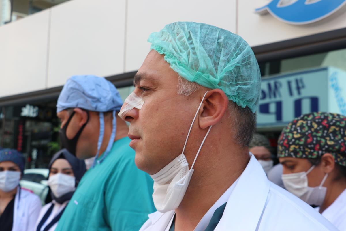 Kocaeli'de hasta yakını, güvenlik görevlisi ve doktora saldırdı