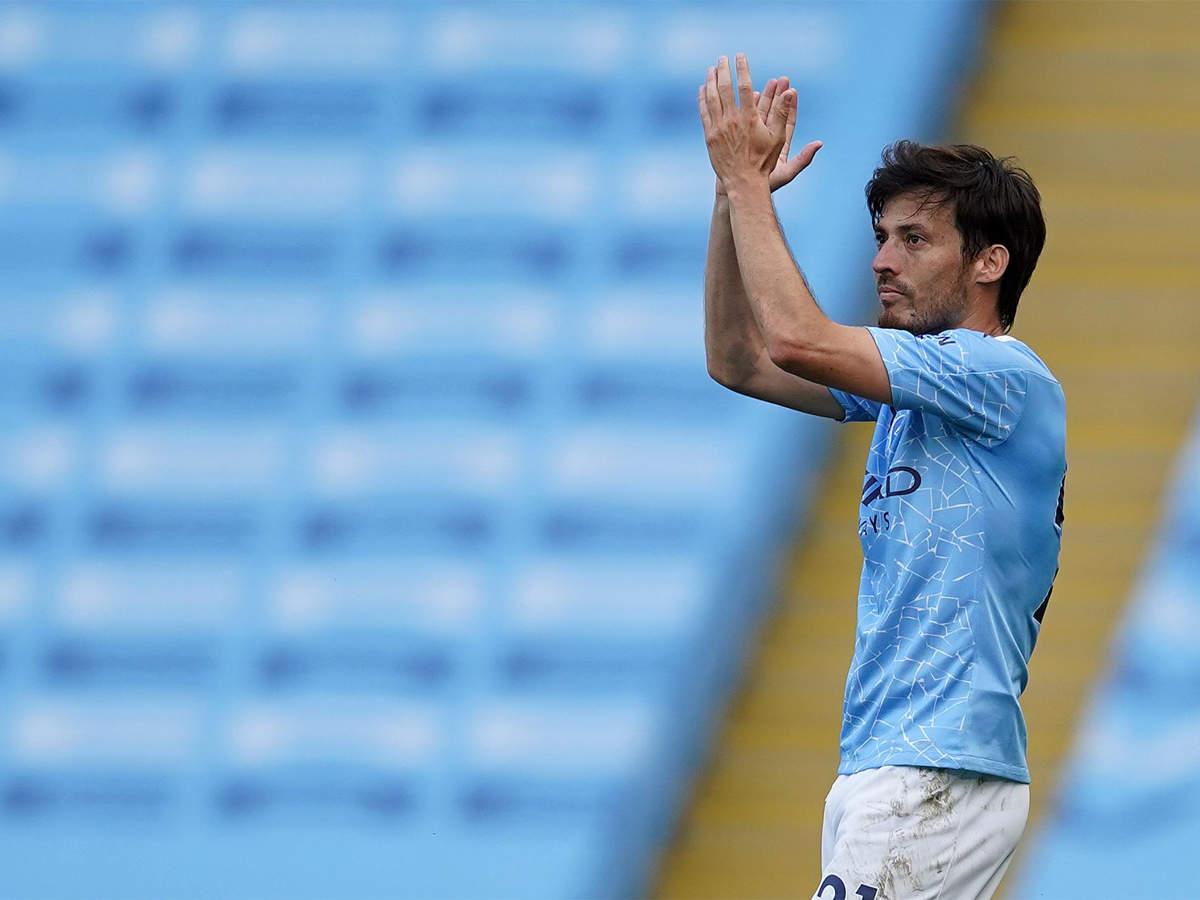 Manchester City, David Silva'nın heykelini dikiyor