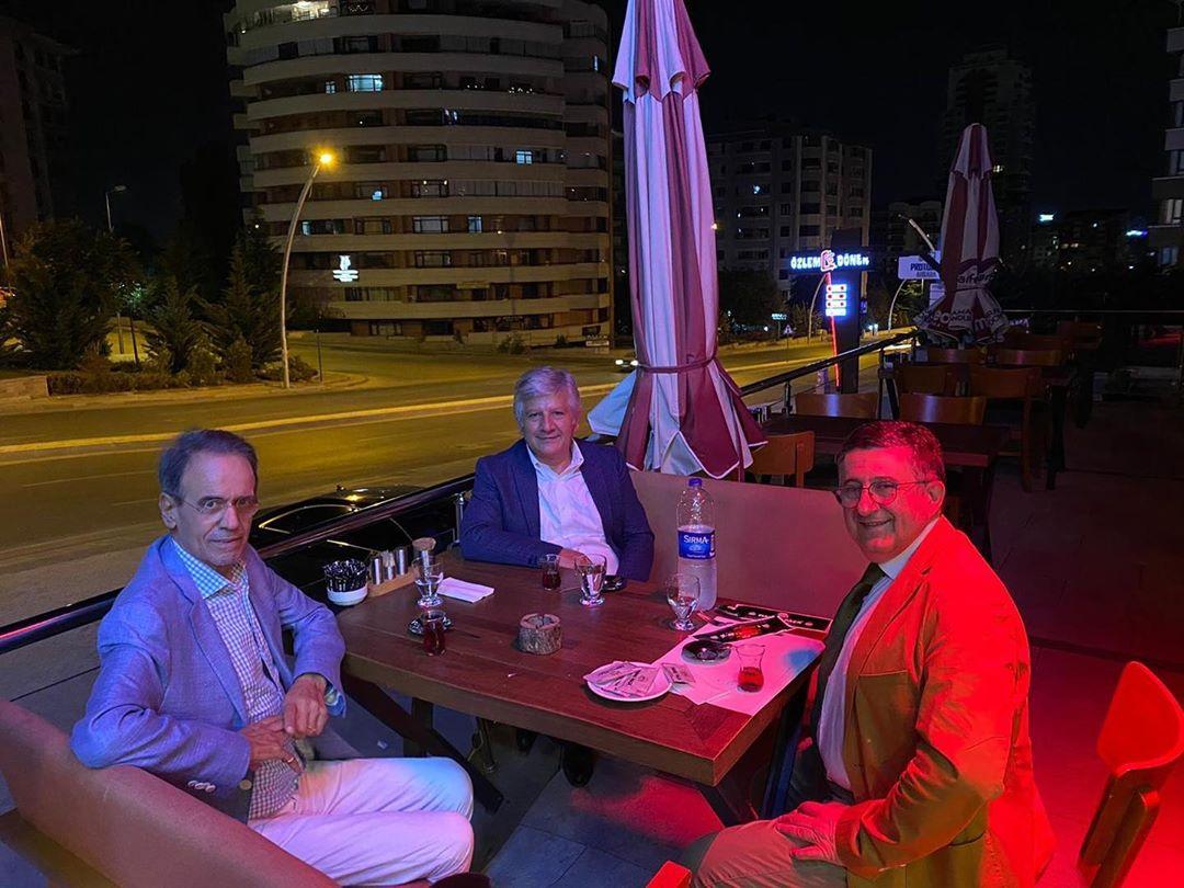 Maske takmayan Mehmet Ceyhan'ın tartışılan pozu