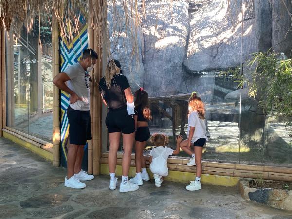 Falcao ve ailesi Aslan Park'ta