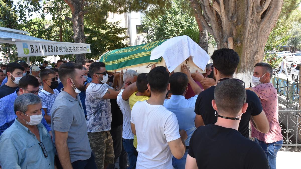 Balıkesir'de 20 yaşındaki gencin hayatını kaybettiği kaza