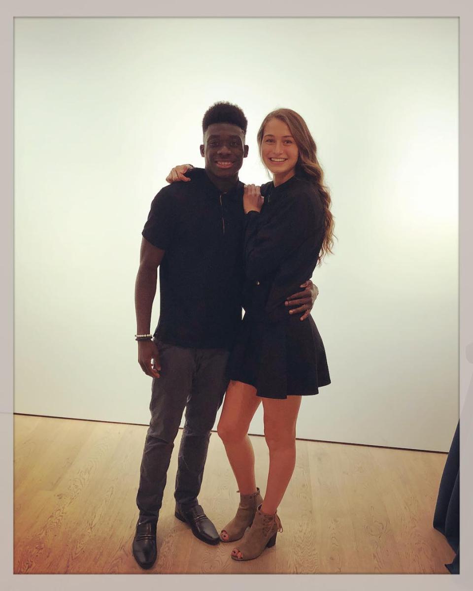 Davies ve sevgilisi aynı anda Şampiyonlar Ligi'ni kazanabilir