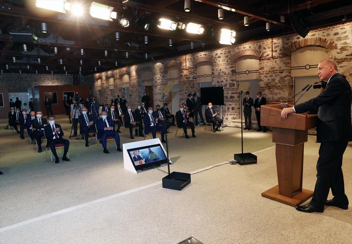 Berat Albayrak: Ne doğu ne batı, yeni eksen Türkiye