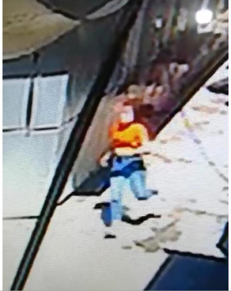 Adana'da kız çocuğunun telefonunu çalan şahıs tutuklandı