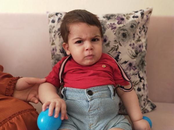 Bursa'da SMA hastası olan Ali Osman yardım bekliyor