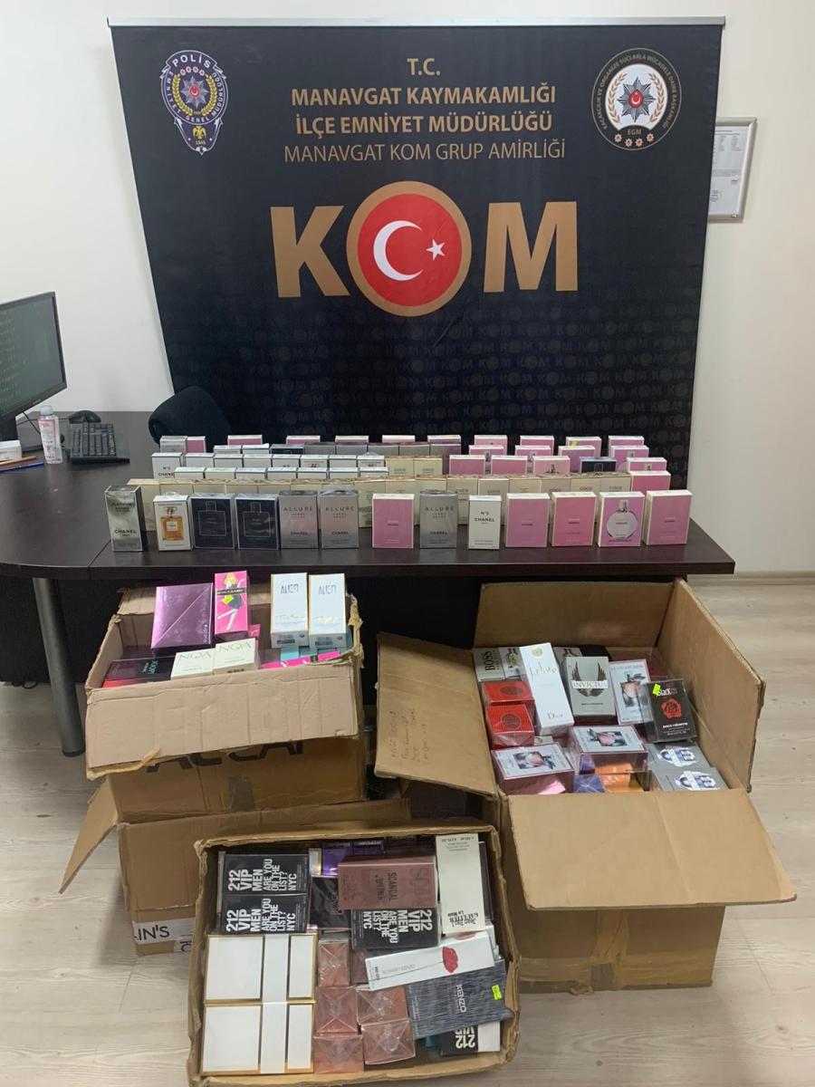 Antalya polisinden kaçakçılık operasyonu