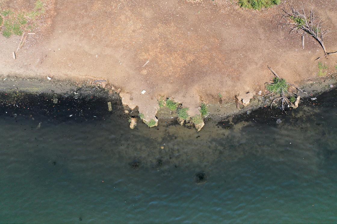 Haliç'te suyun rengi değişti