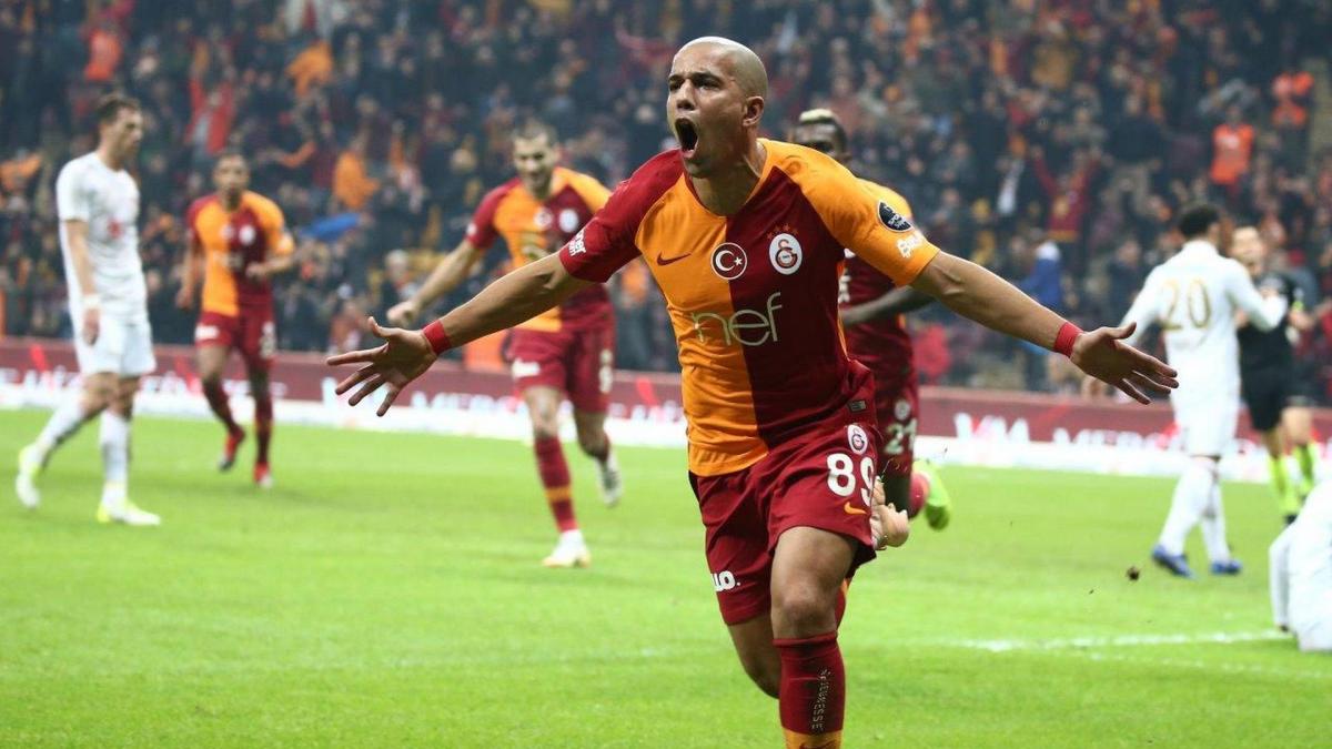 Feghouli maaşında indirime gitti