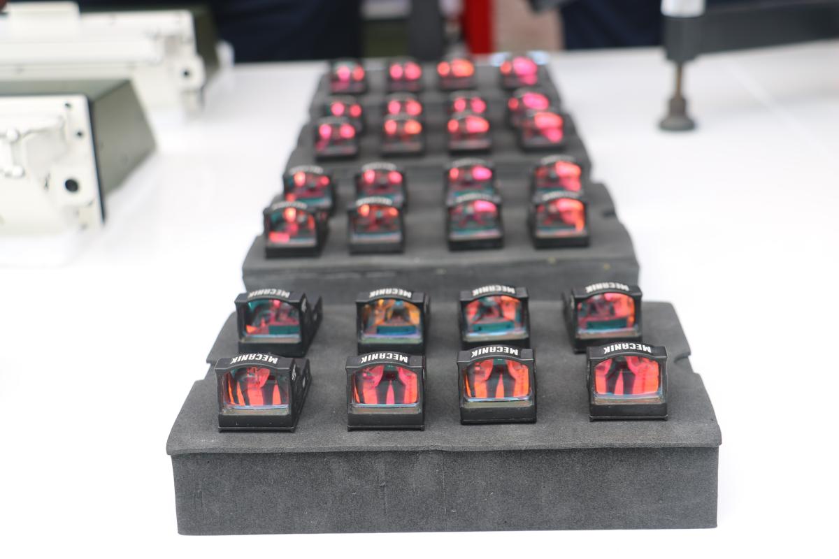 Yerli ve milli üretim olan silah parçaları törenle teslim edildi