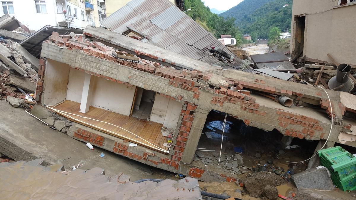 Giresun'da sel felaketinin fotoğrafları