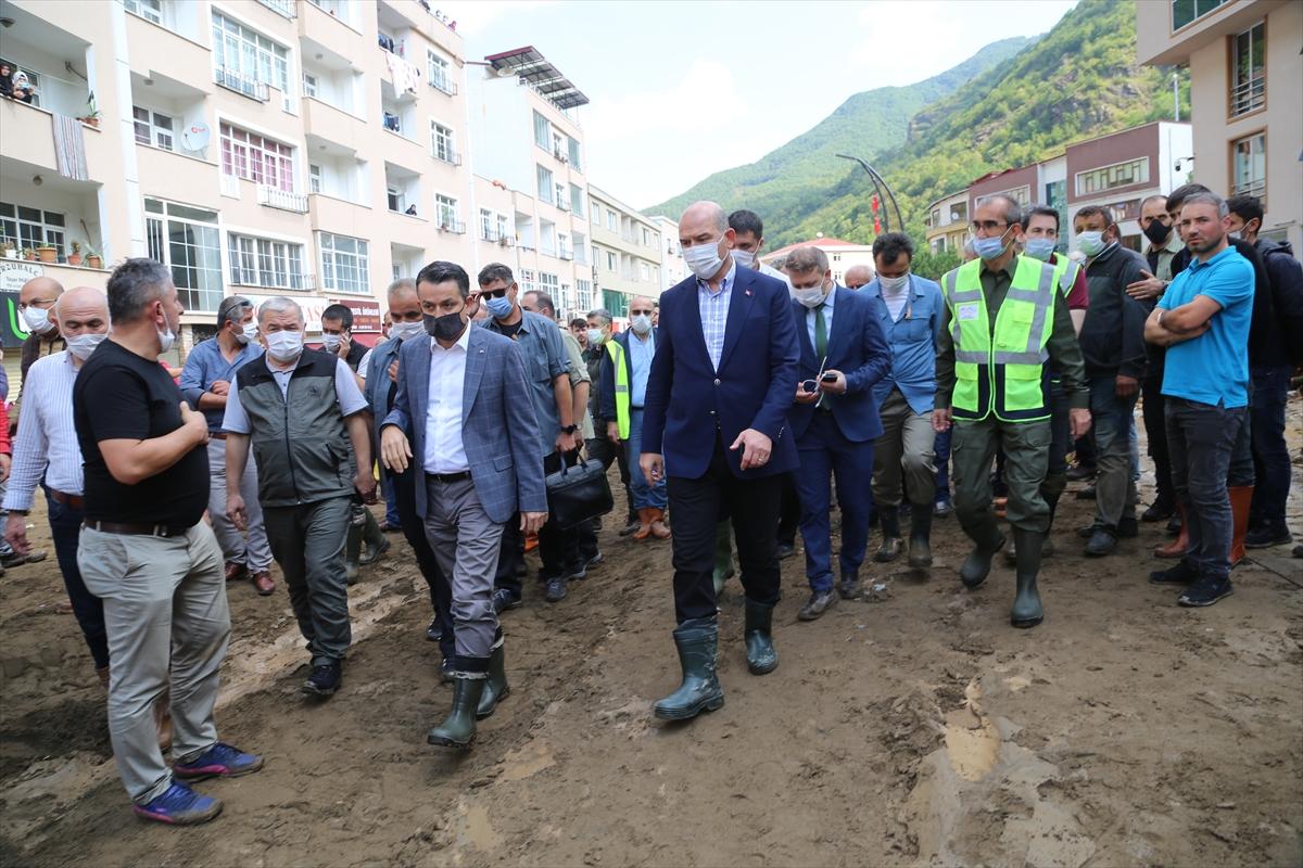 Giresun'da sel felaketi sonrası Bakan Pakdemirli incelemelerde bulundu
