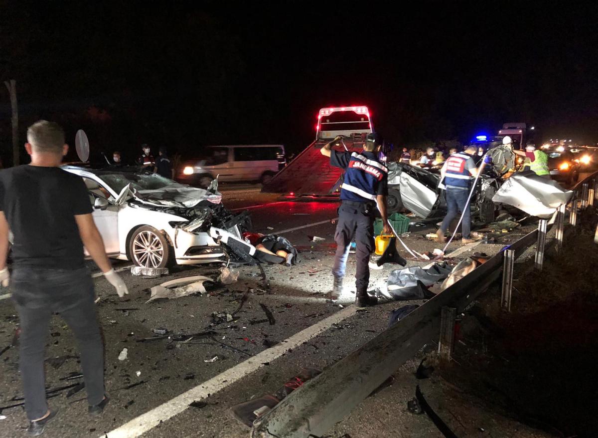 Bursa'da kaza: 4 ölü 6 yaralı
