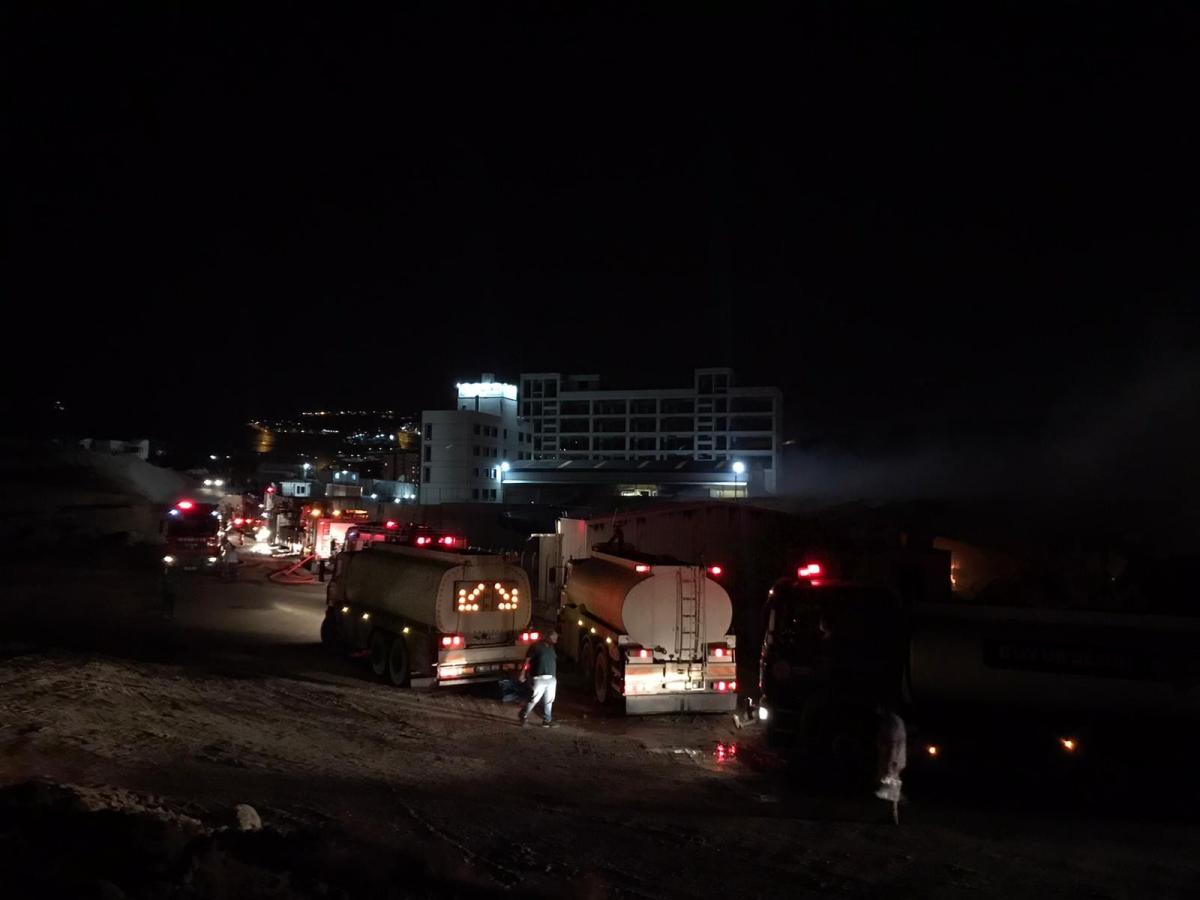 Ankara'da bir kargo firmasının deposunda yangın çıktı