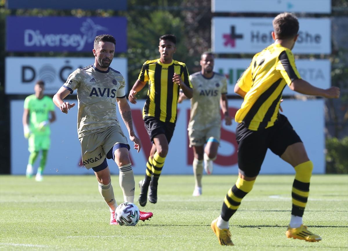 Fenerbahçe'de pazuband Gökhan ve Caner'e verildi