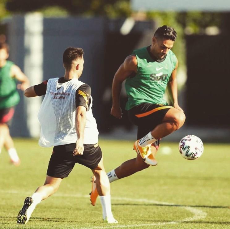 Falcao: Arda'nın oyun şekli bana çok uygun