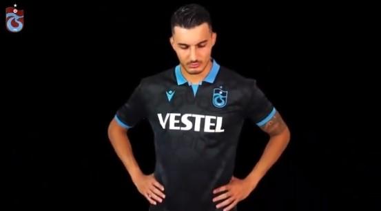 Trabzonspor'dan 3. forma tanıtımı