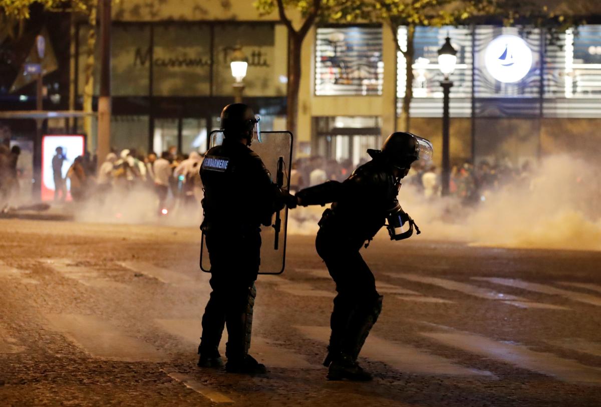 Final maçı sonrası Paris savaş alanına döndü