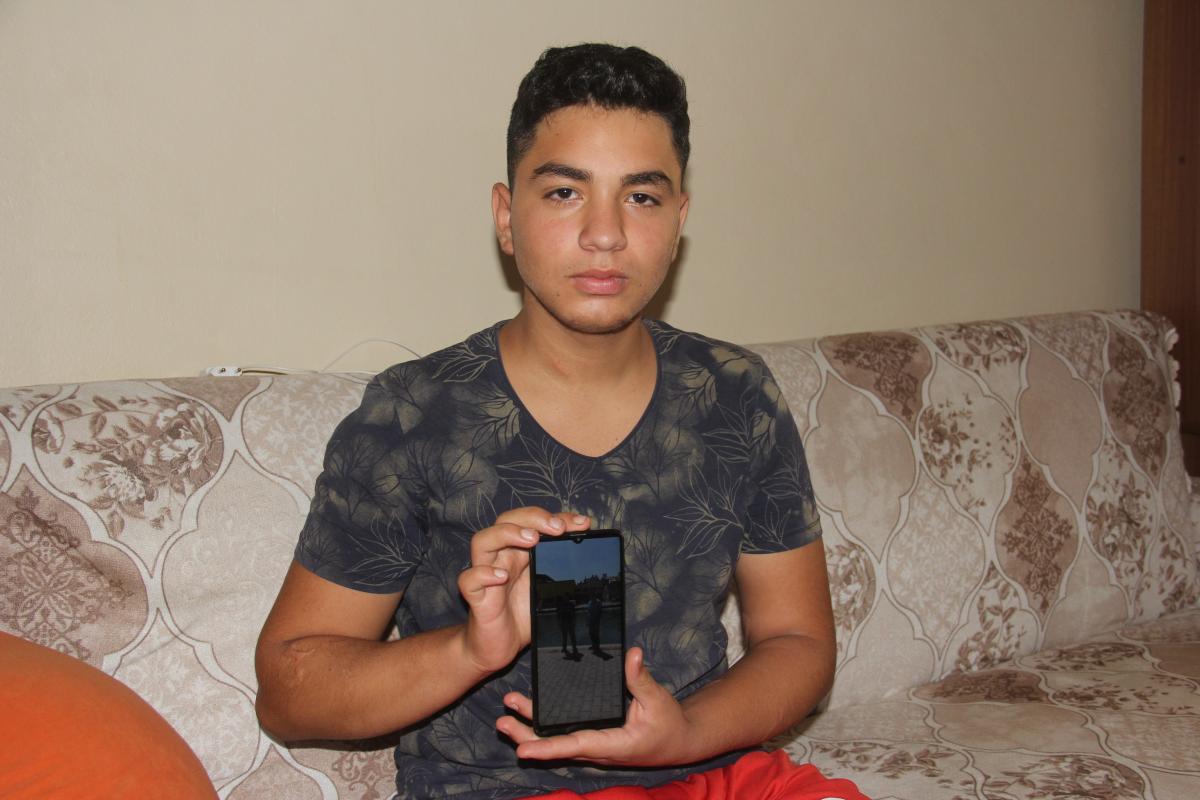 Adana’da cep telefonunu gasbedip, sulama kanalına attılar