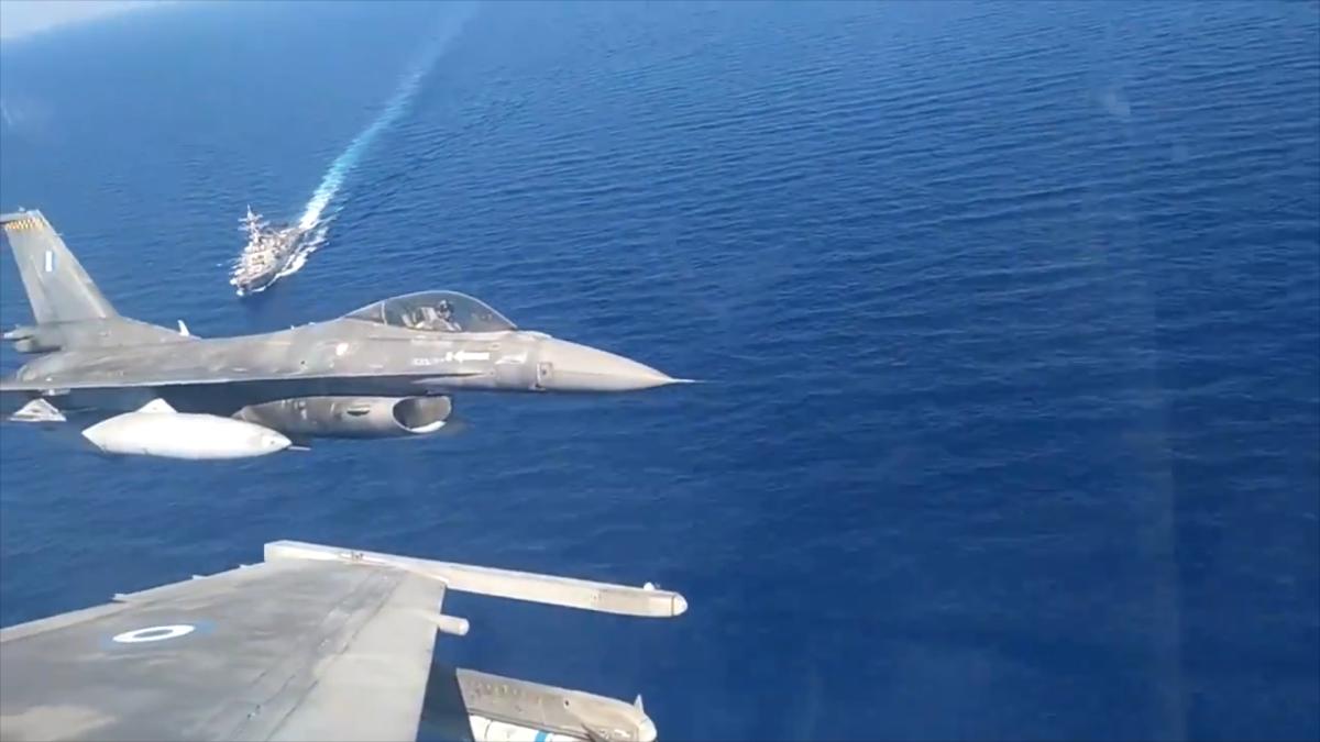 ABD ve Yunanistan'dan Girit'in güneyinde ortak tatbikat