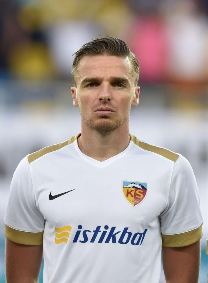 Acun Ilıcalı, Kayserispor'dan Rienstra'yı transfer ediyor