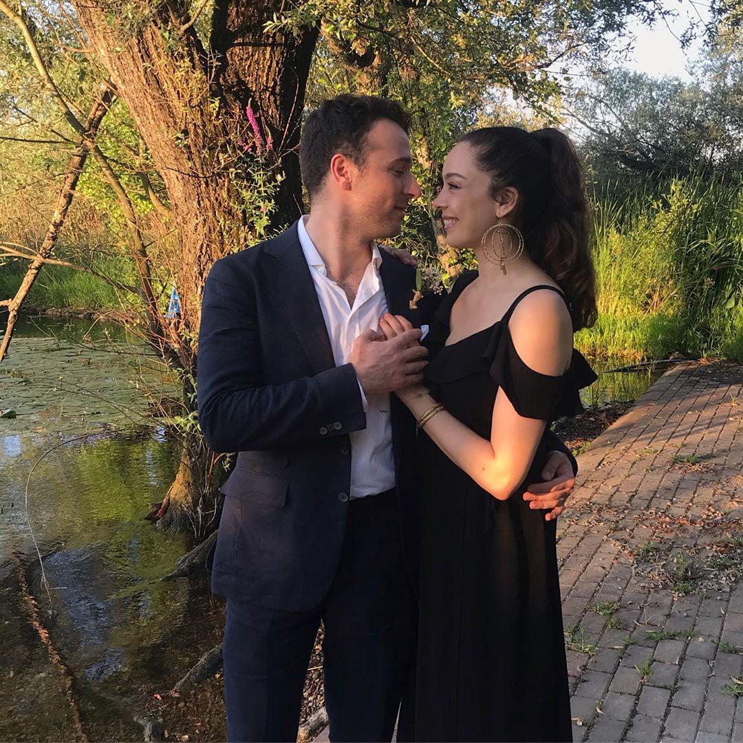 Azra Akın: Seninle her şeye varım ben