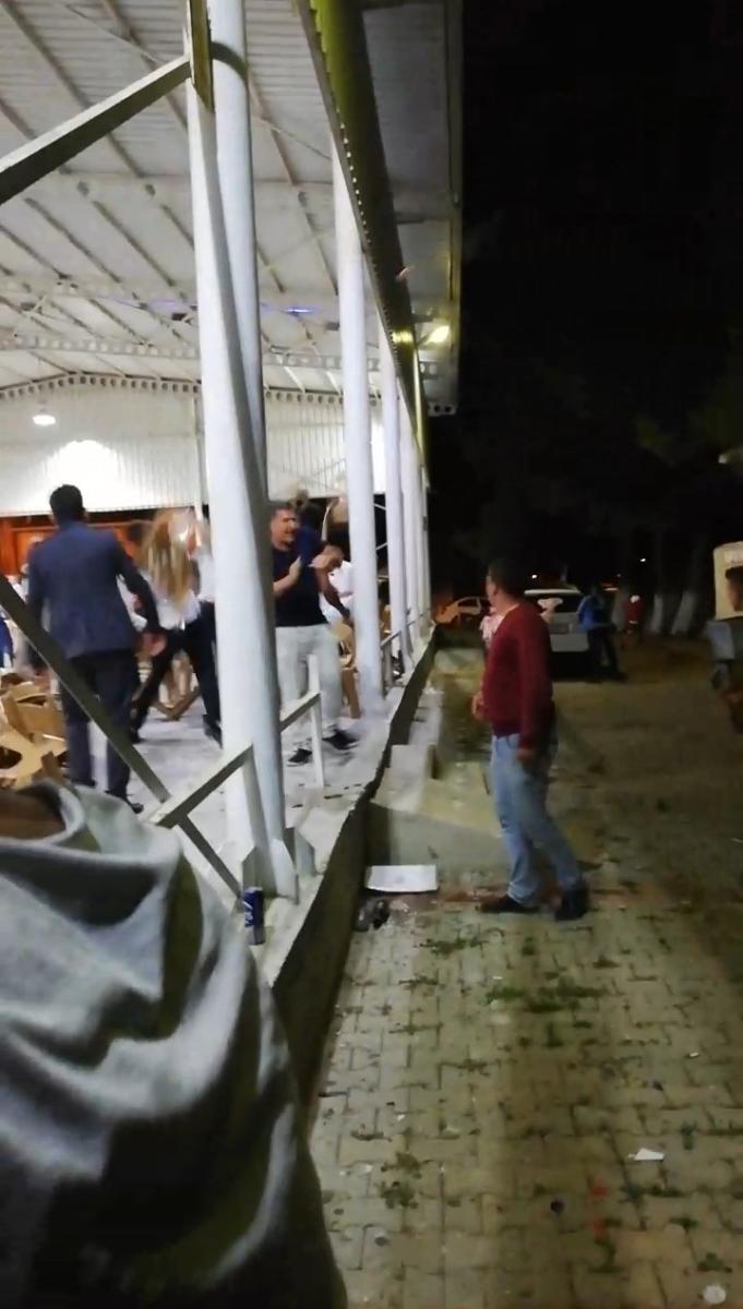 Kırklareli'nde düğünde istek şarkı kavgası