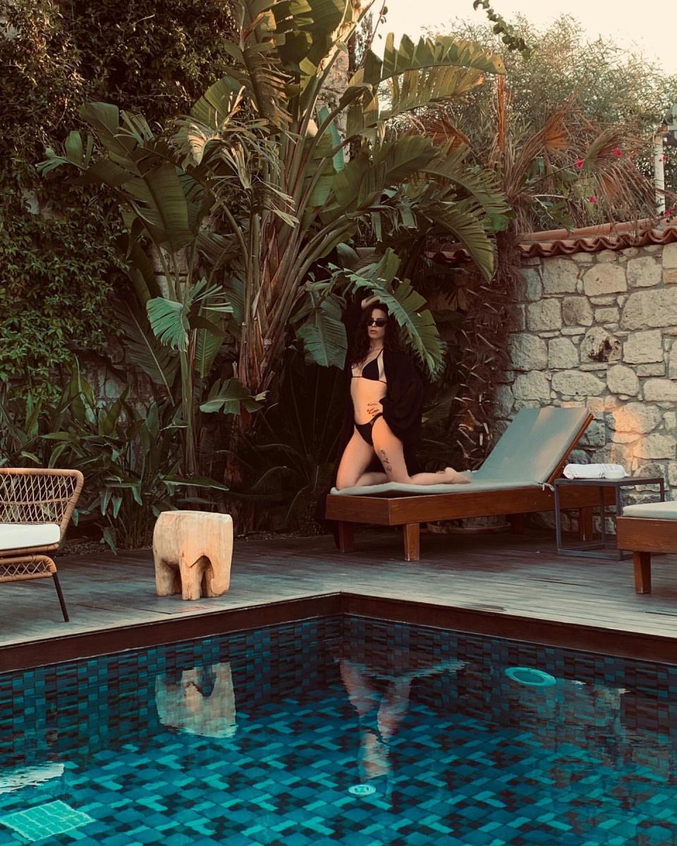 Simge Sağın kimdir? Simge sağın kaç yaşında ve nereli?