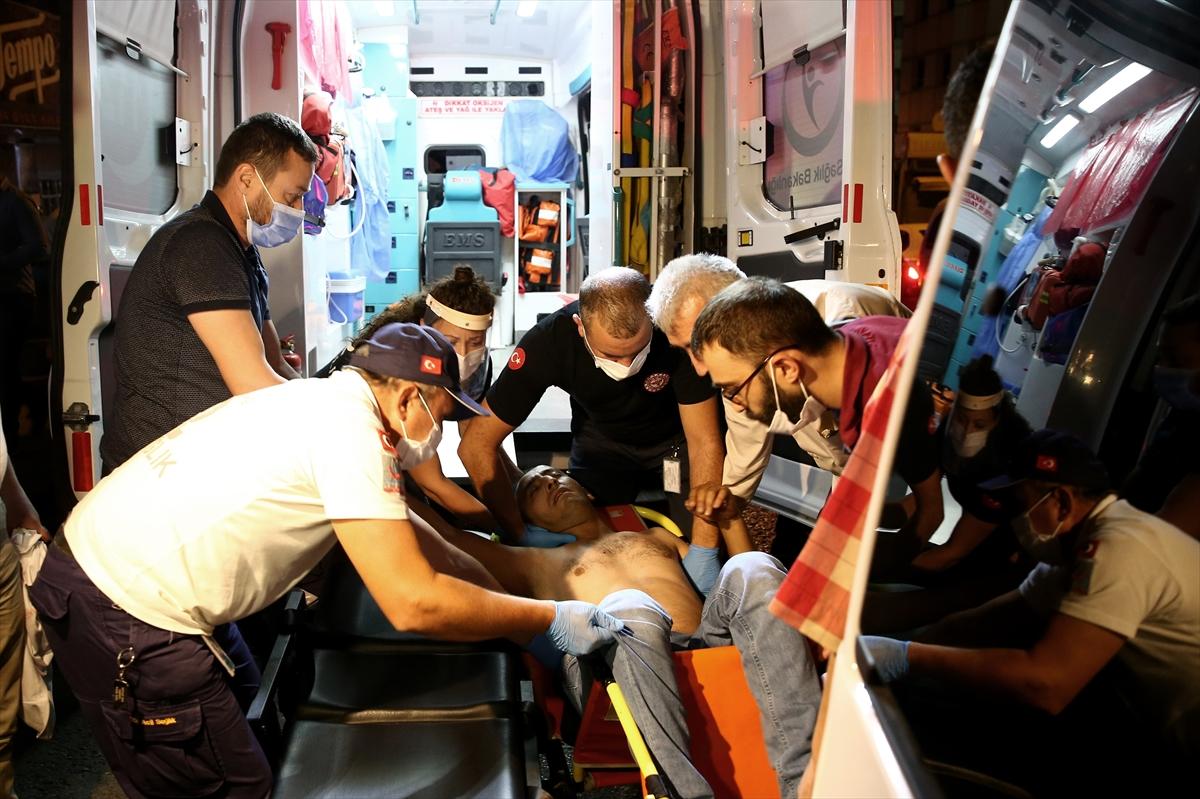 Ankara'da müşteriler birbirine girdi: 4 yaralı