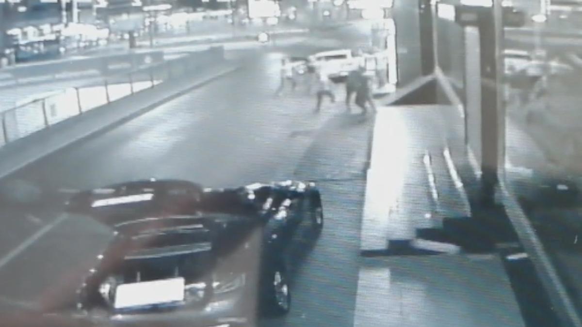 Çekmeköy'deki silahlı kavgada 2 kişi yaralandı