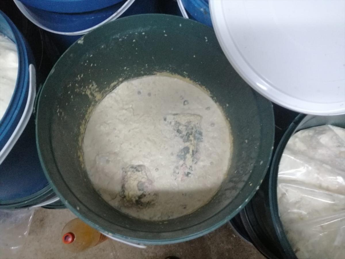 Bozuk süt ürünlerini piyasaya sürmeye çalışan şahıs yakalandı