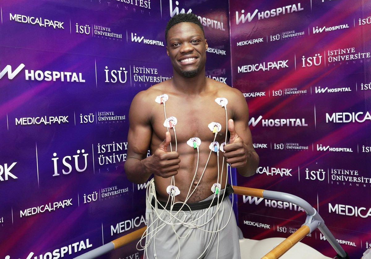 Celtic Teknik Direktörü Lennon: Ekuban'ı tanımıyorum