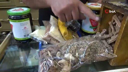 Diyarbakır'da koronavirüs vakaları artınca vatandaşlar aktarlara koştu