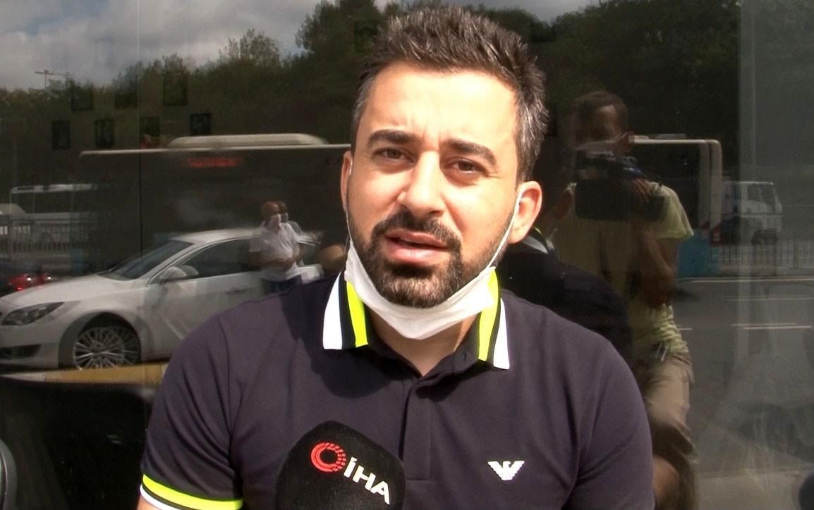 İstanbul'da, taksisinde bulduğu parayı sahibine teslim etti