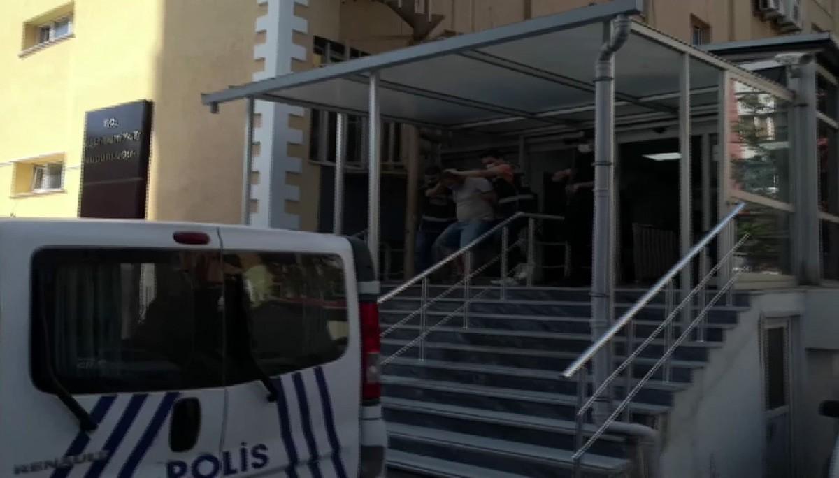 Şişli'de turistin parasını çalan taksici yakalandı