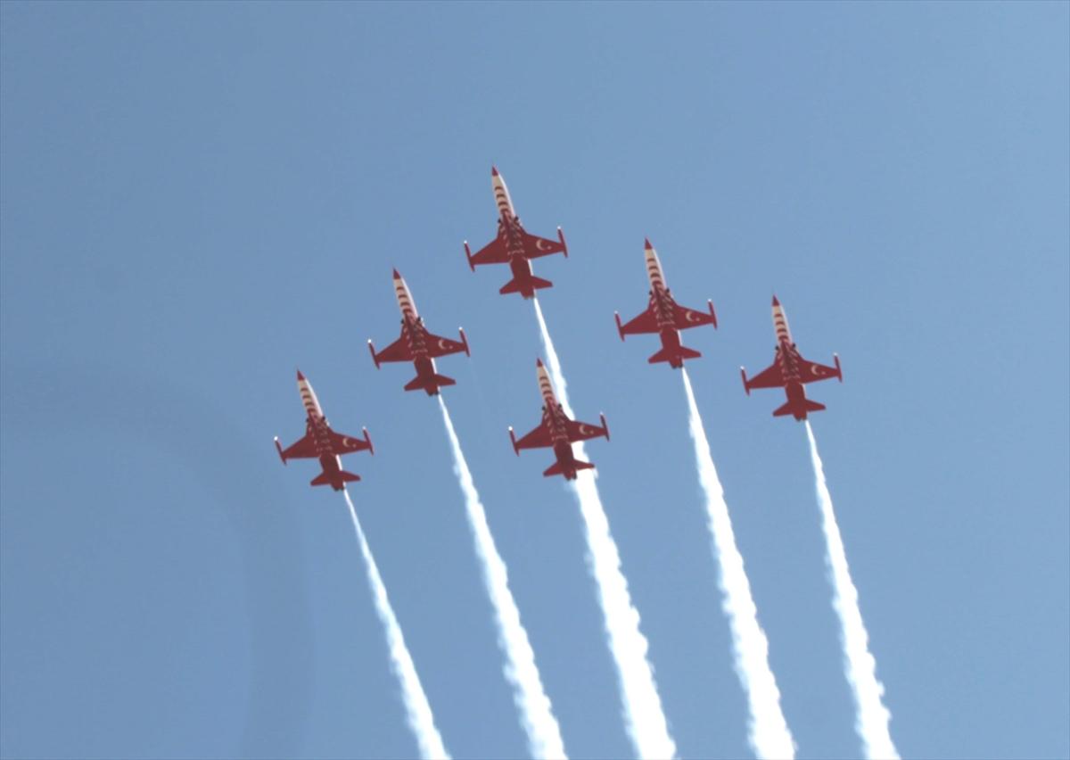 Türk Yıldızları, Afyonkarahisar'da Büyük Taarruz için uçtu
