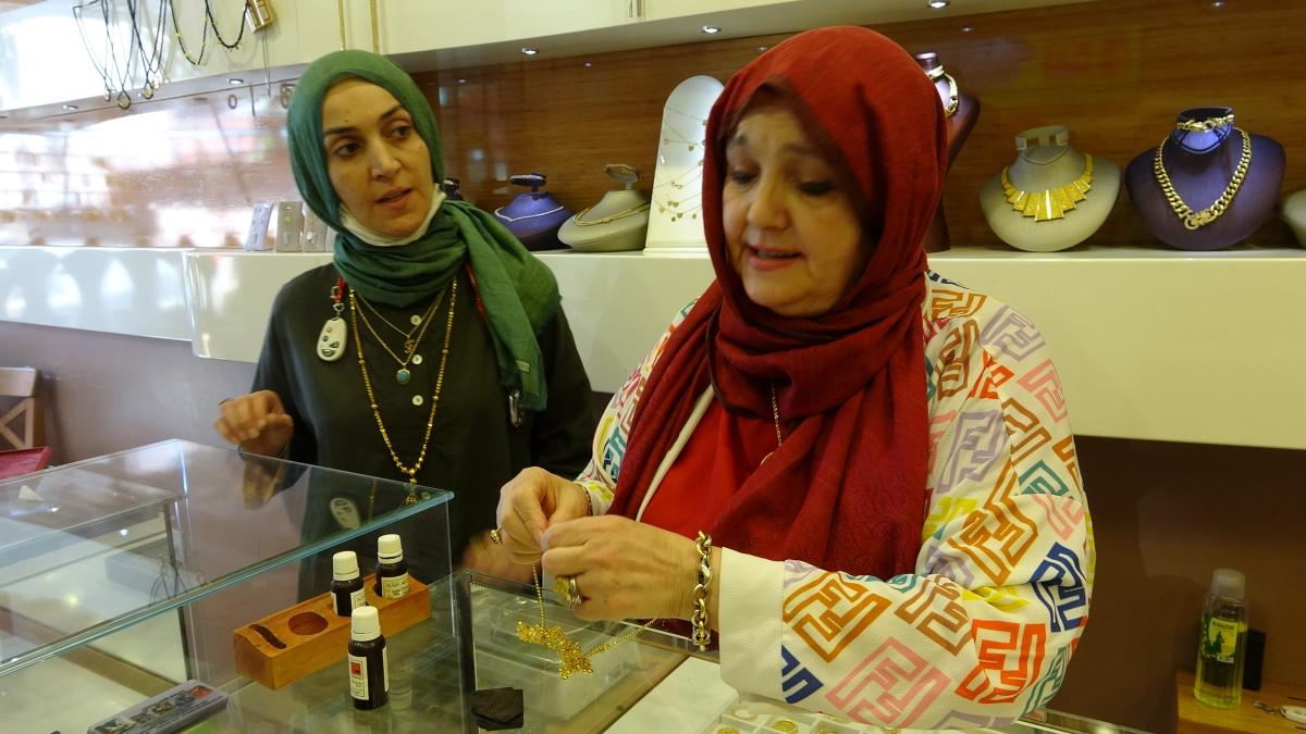 Pendik'te sahte altın kolye dolandırıcılığı