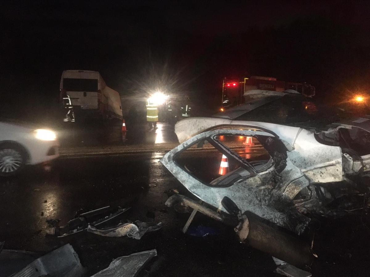 Denizli'de kaza: 2 ölü 3 yaralı