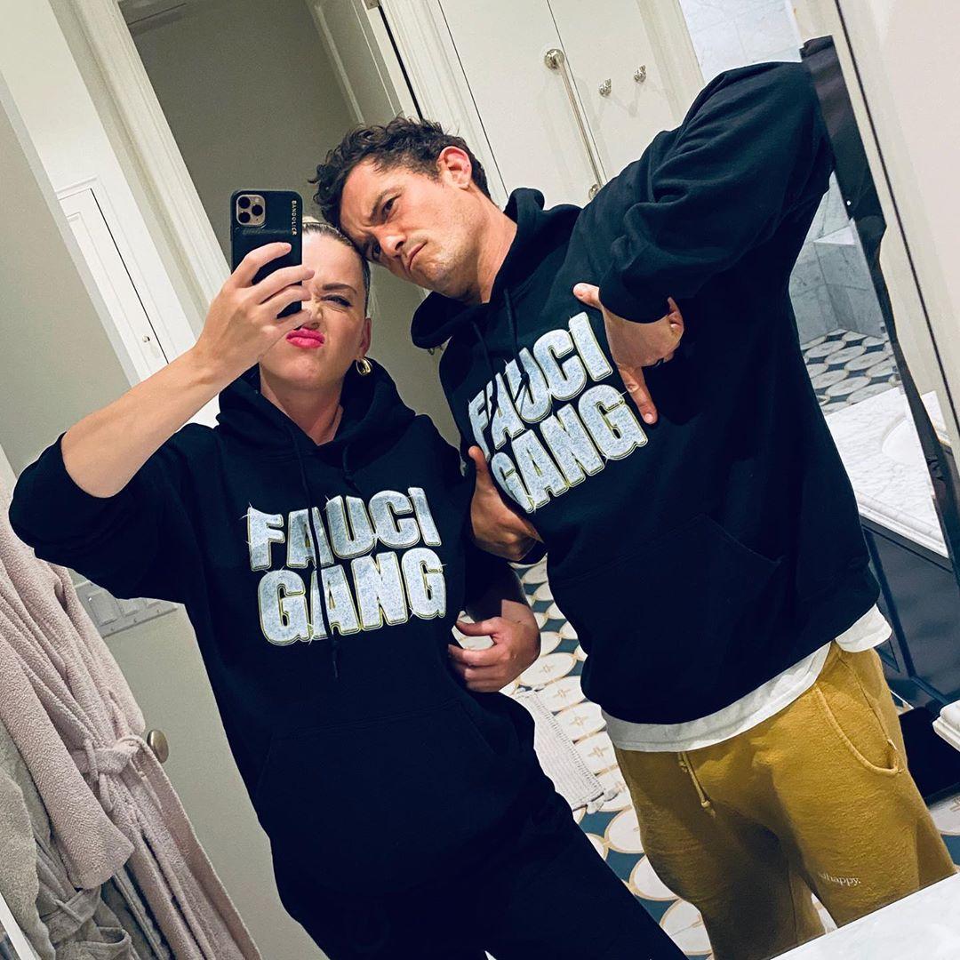 Katy Perry anne oldu