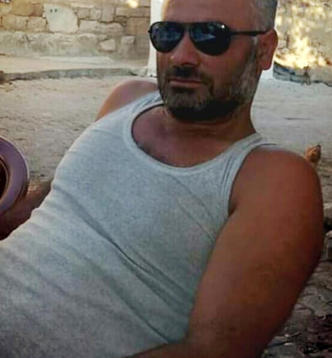 Afyonkarahisar'da annesiyle ilişki yaşadığını iddia ettiği kişiyi öldürdü